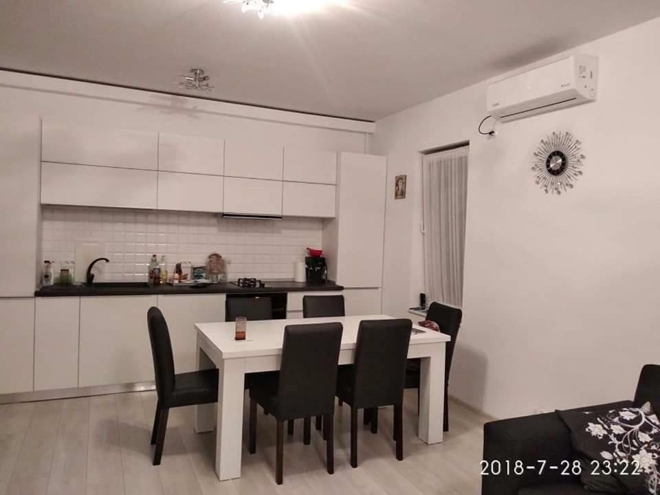 Apartament De Lux Mamaia Nord Exterior photo